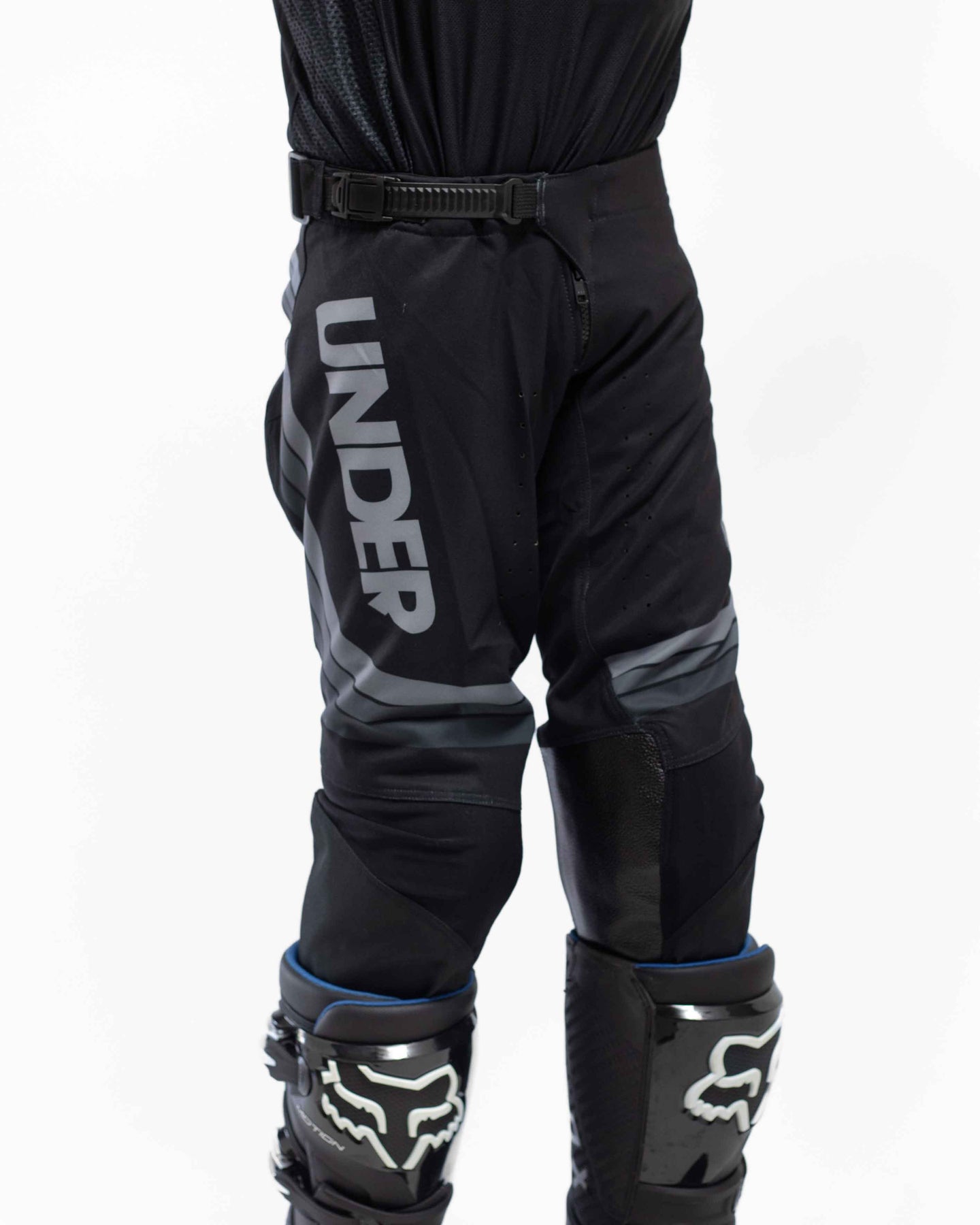 UCMX ELITE Stripe Black Youth Pants