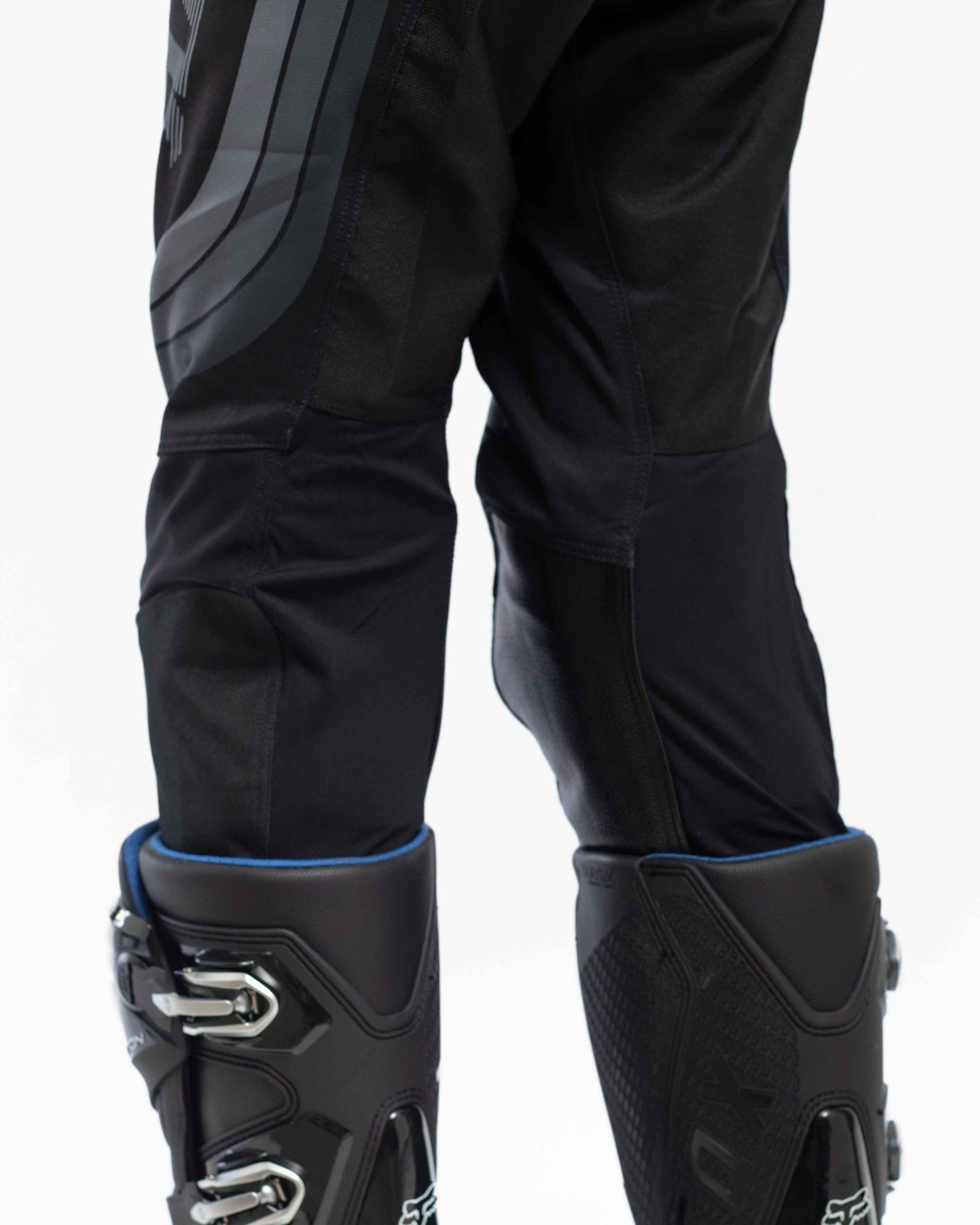 UCMX ELITE Stripe Black Youth Pants