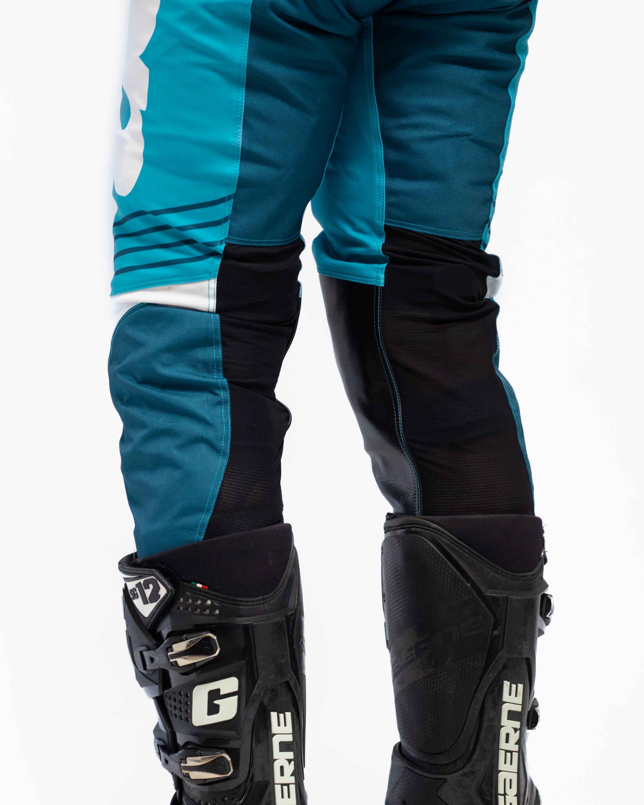 Limited Edition UCMX PRO Frost Pants