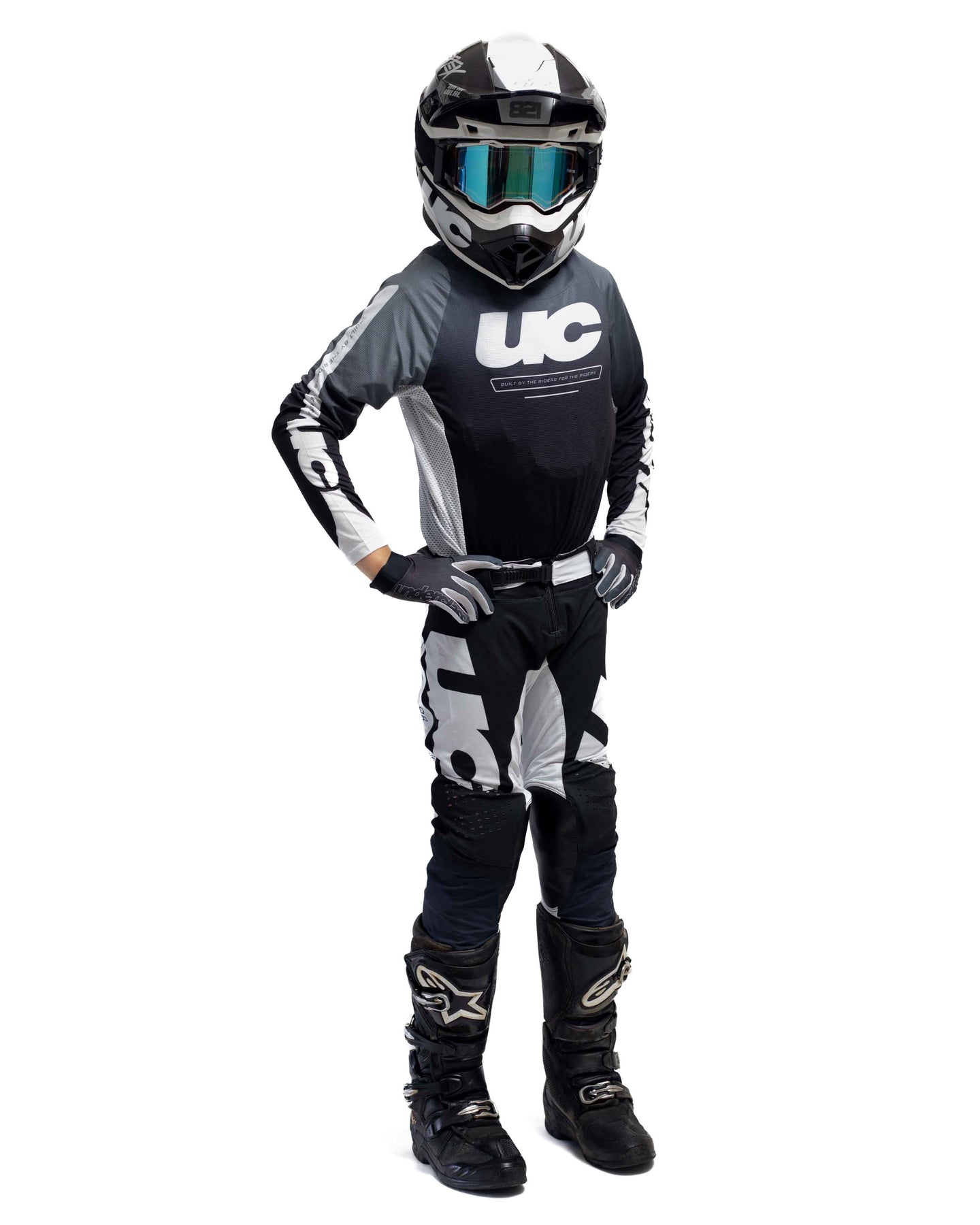 UCMX - PRO Nexus Grey Youth Full Kit