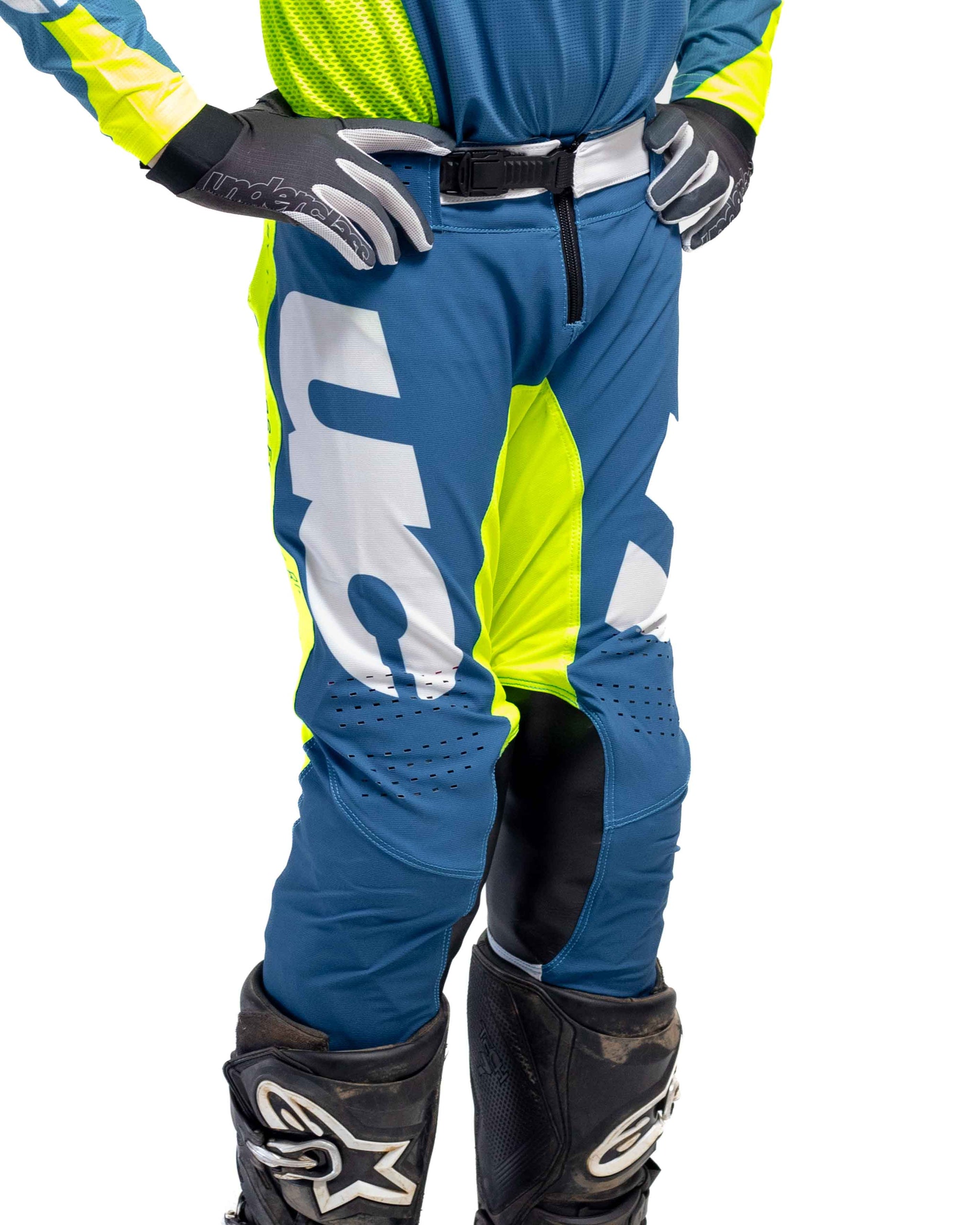 UCMX - PRO Nexus Teal Flo Youth Pants