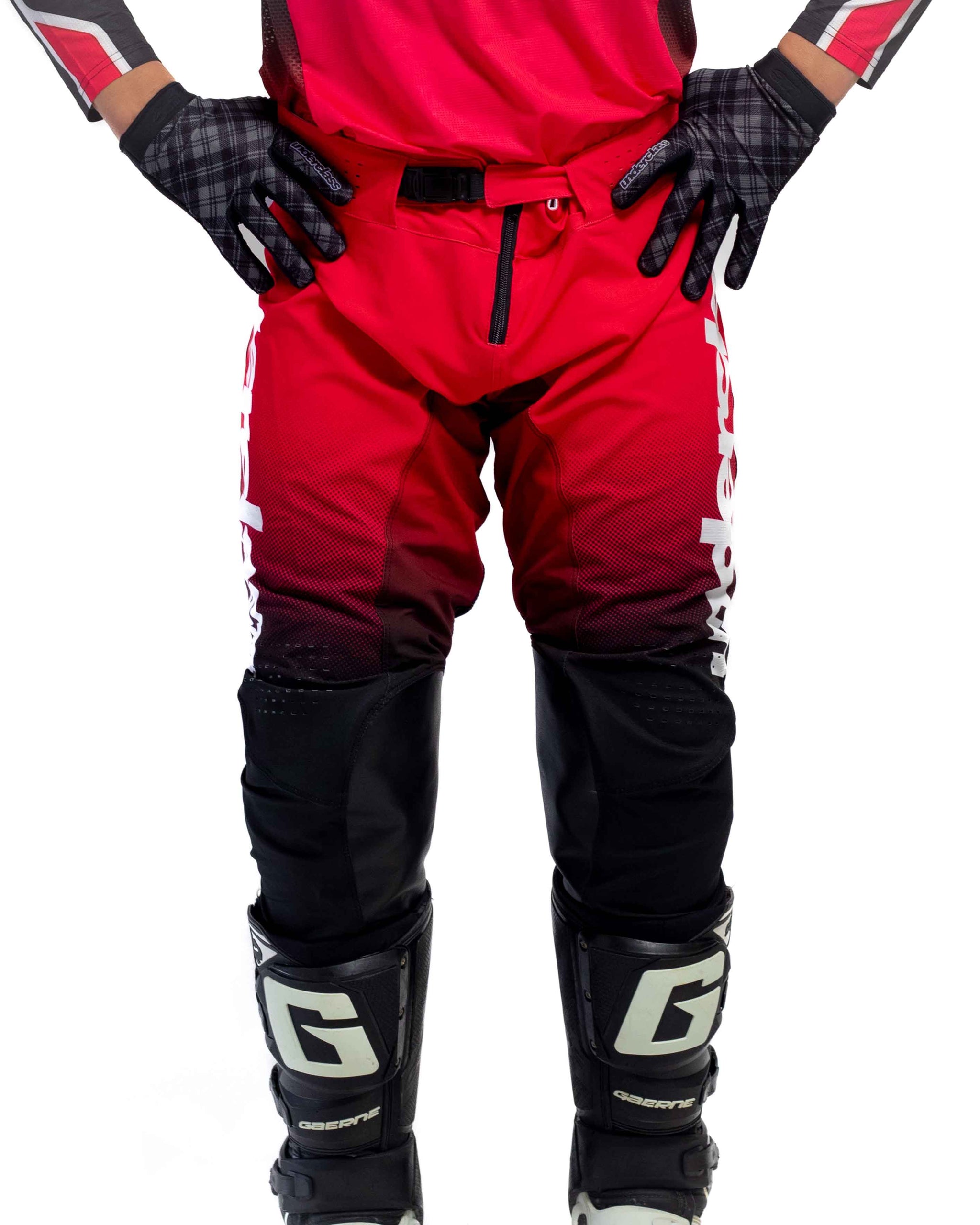 UCMX - PRO Surge Red Pants