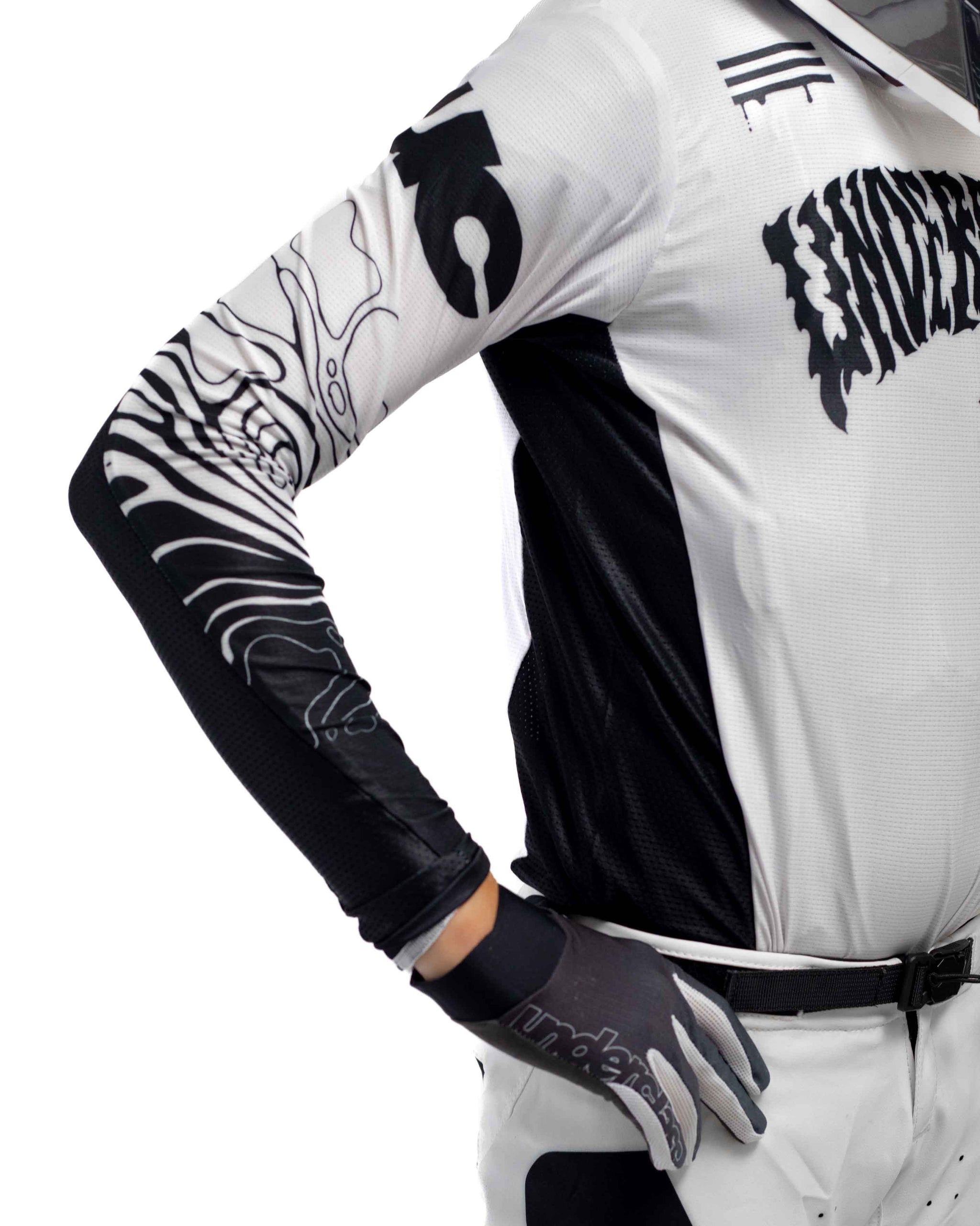 UCMX - ELITE Magma White Youth Full Kit