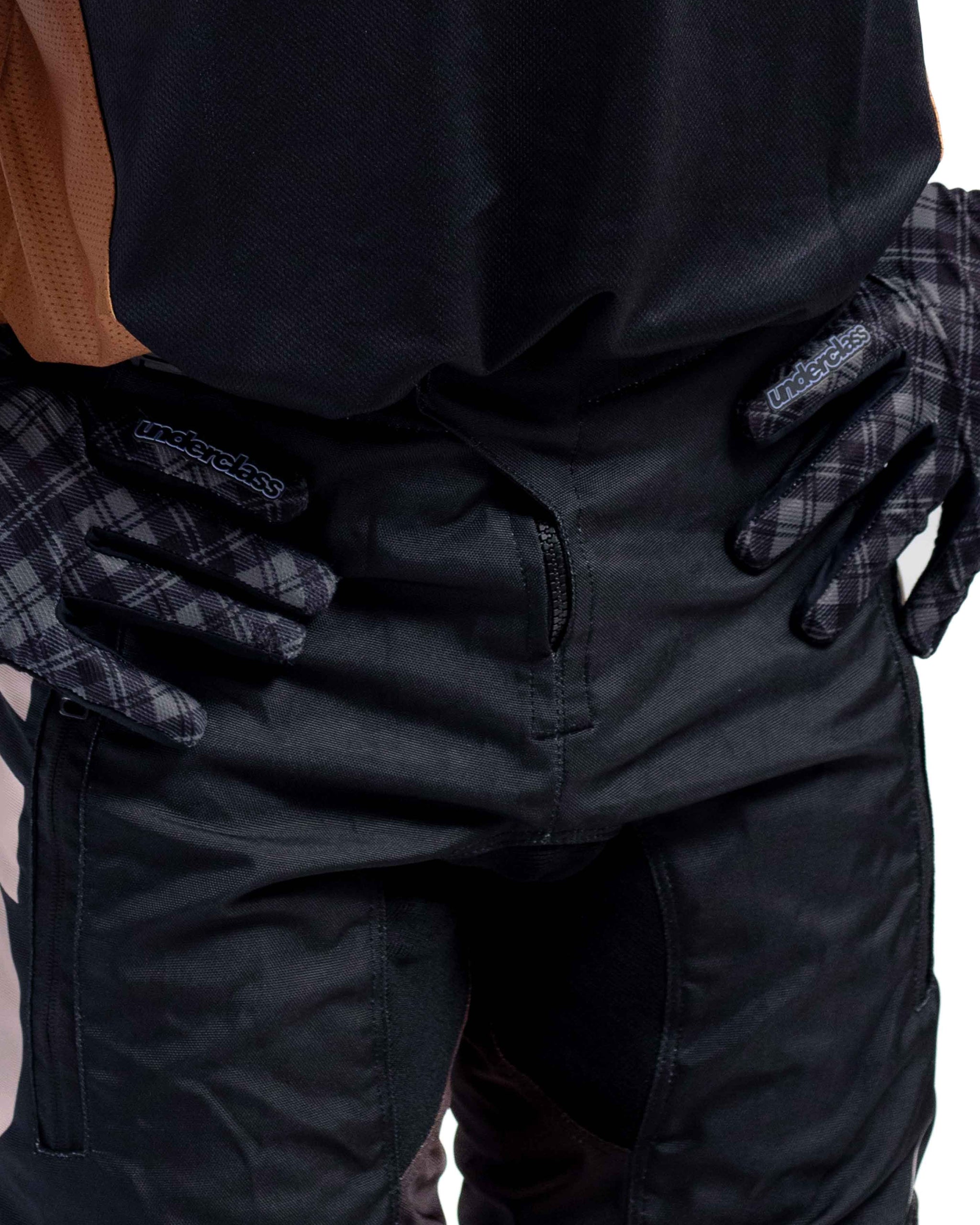 UC XPLOR - Black Desert Pants