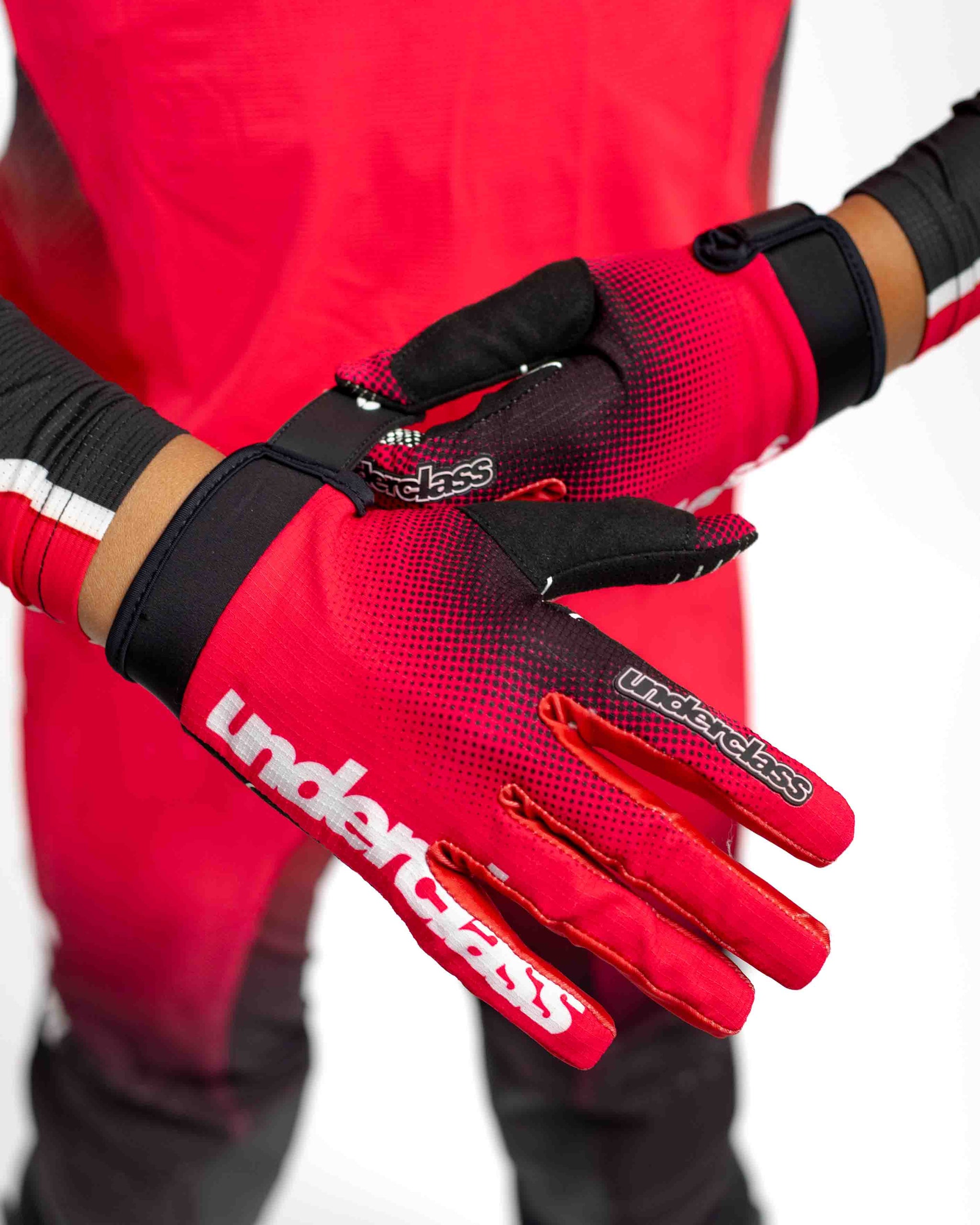 UCMX - PRO Surge Red Youth Full Kit