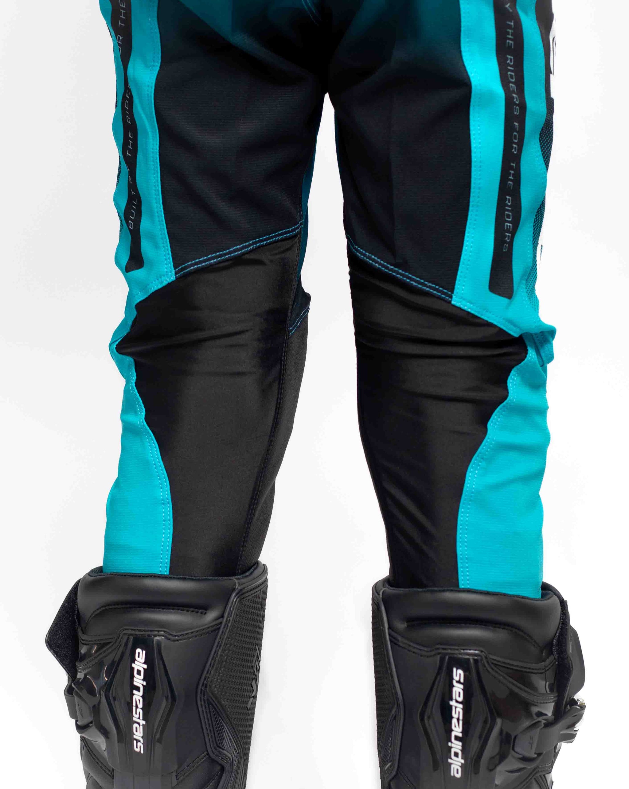 UCMX - PRO Surge Blue Youth Full Kit