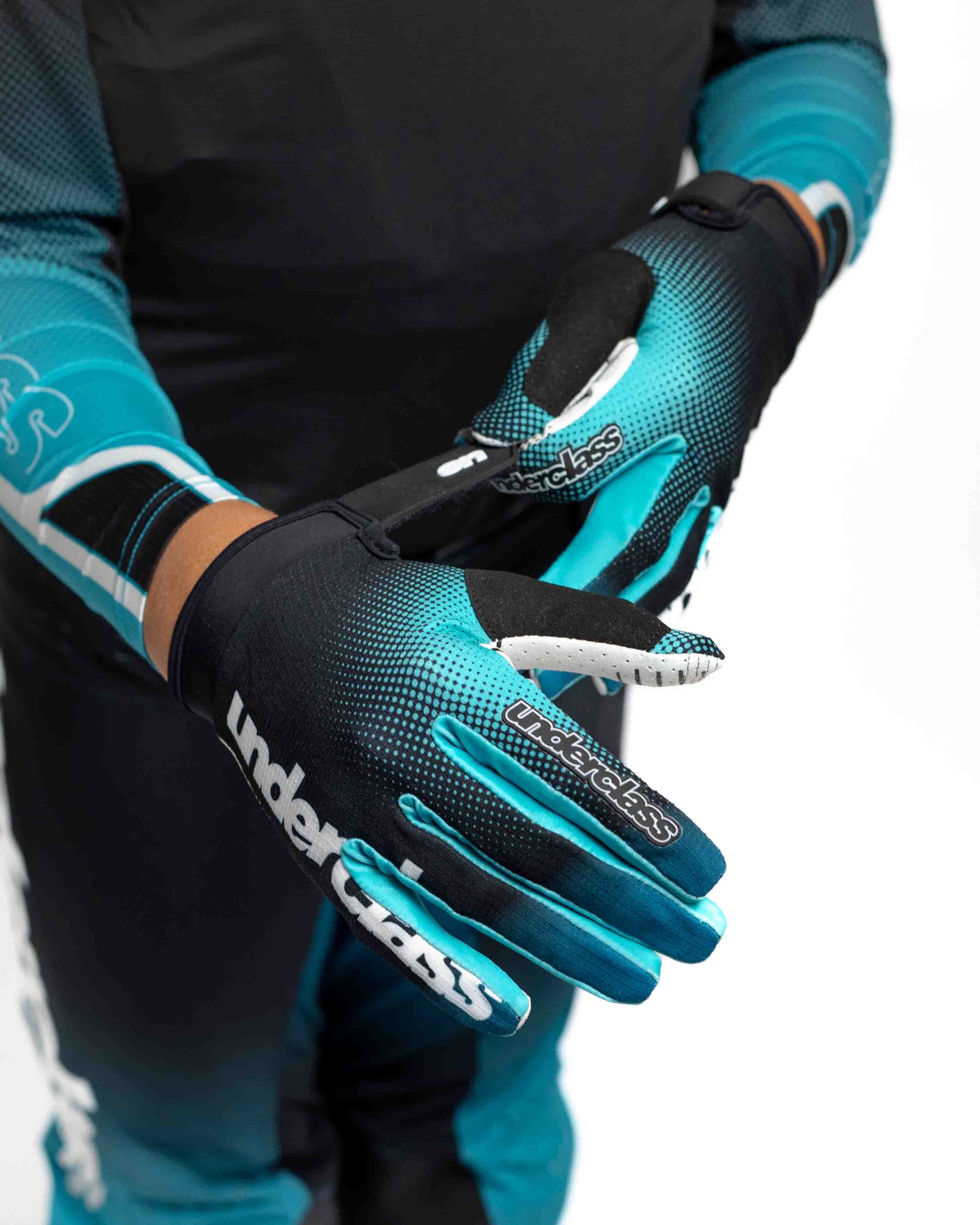 UCMX - PRO Surge Blue Youth Full Kit