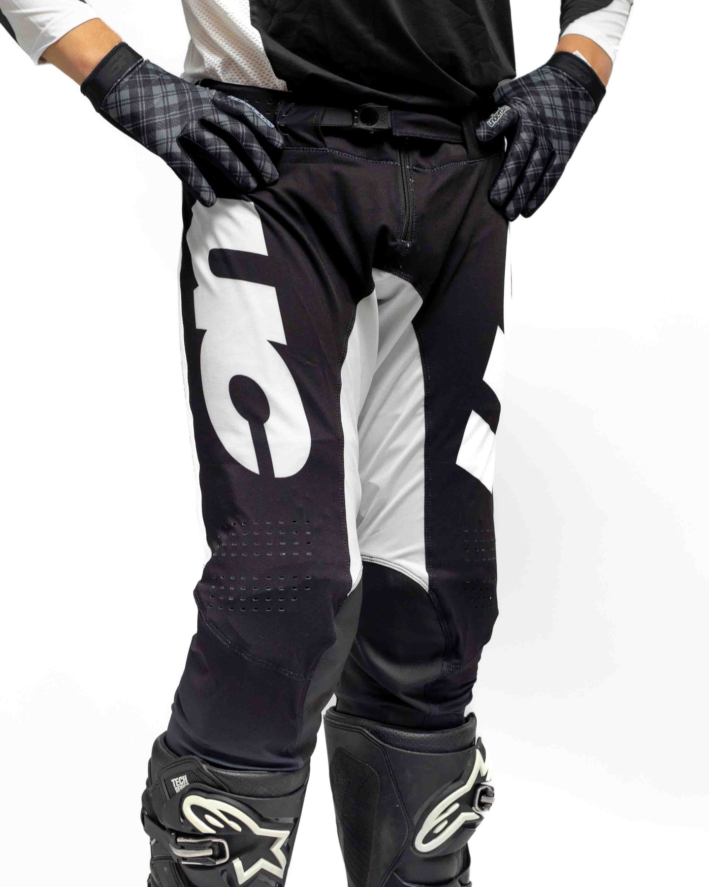 UCMX - PRO Nexus Grey Pants