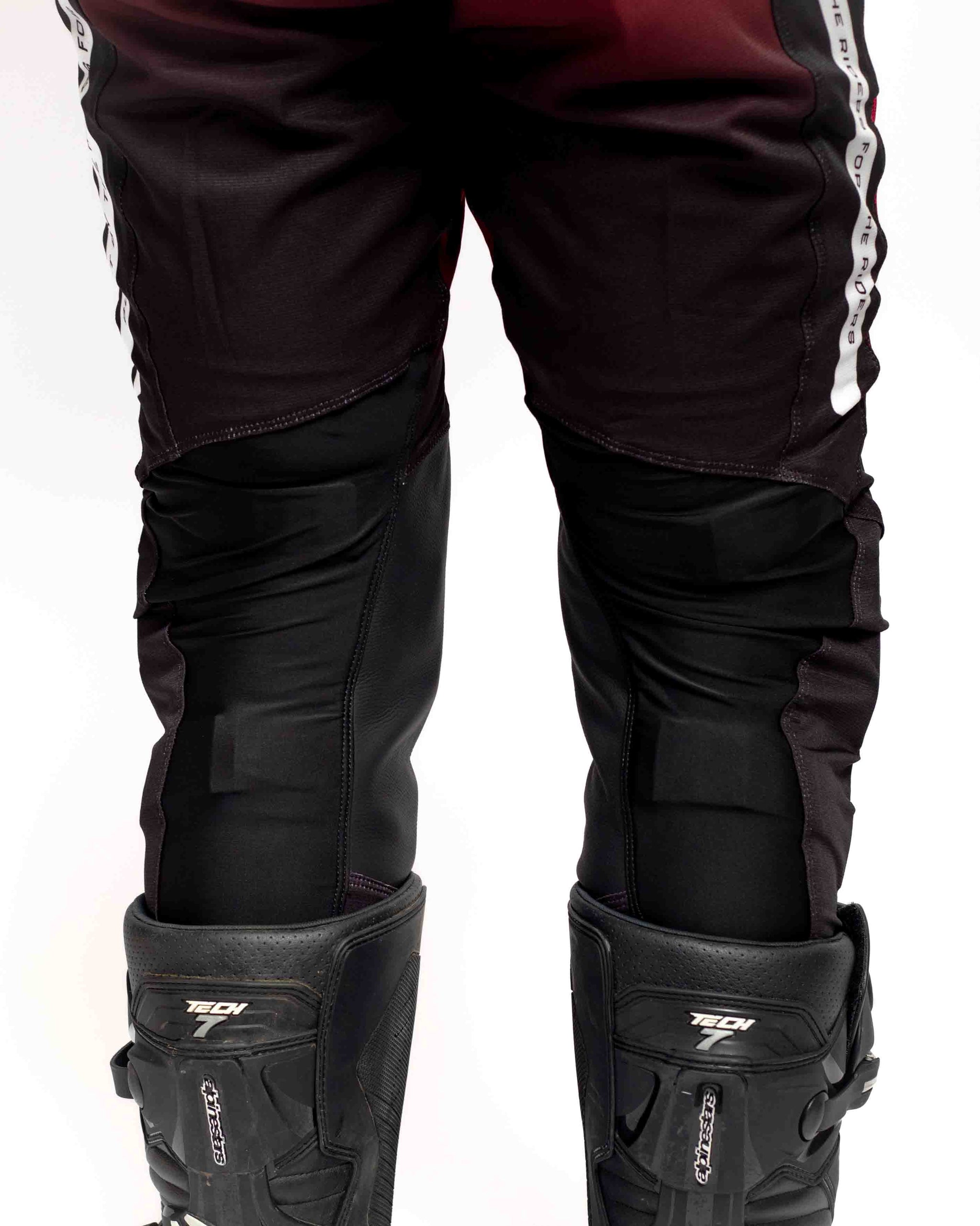 UCMX - PRO Surge Red Pants