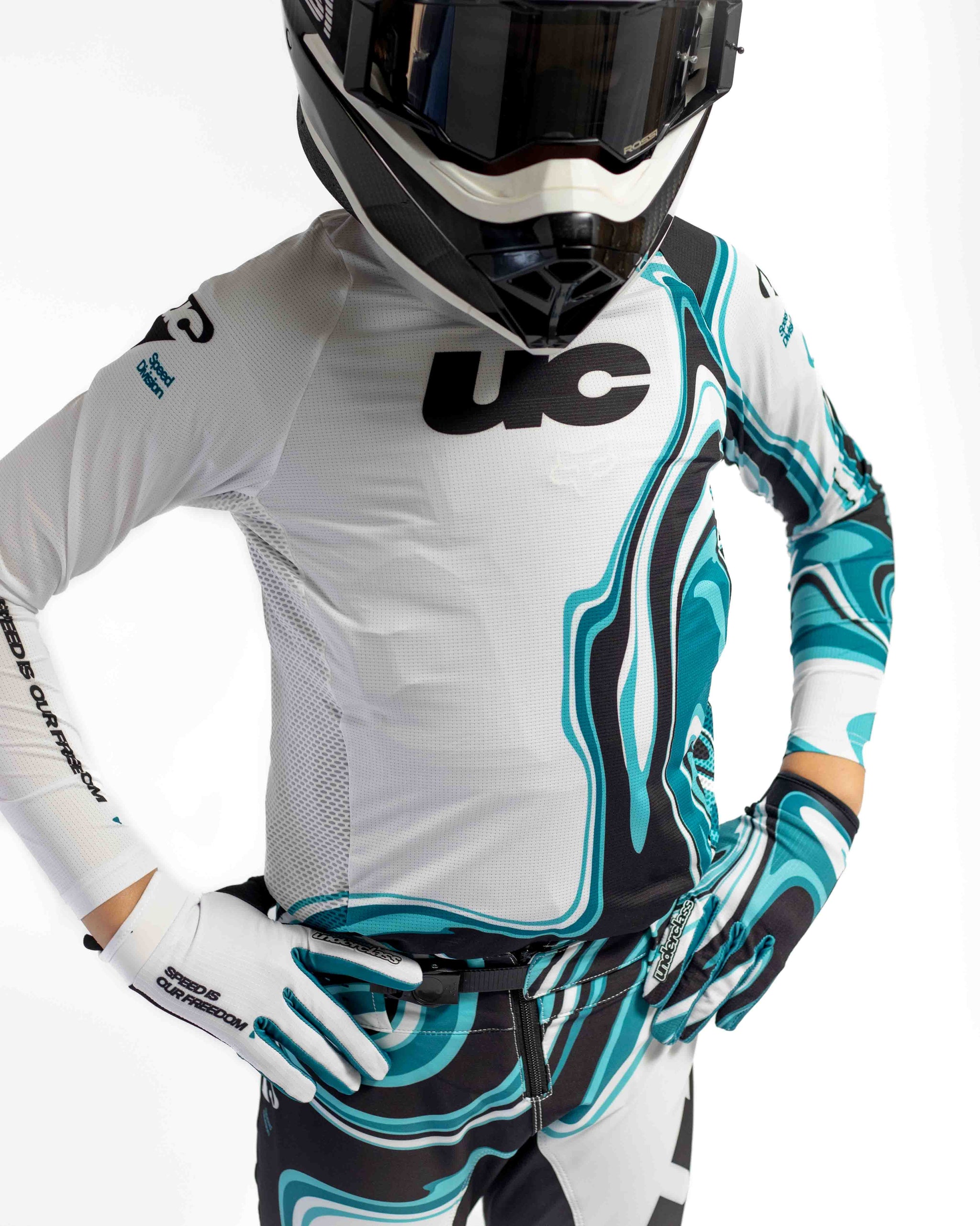 UCMX PRO Tide 'Limited Edition' Youth Full Kit